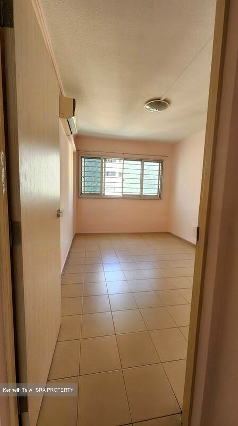 Blk 250 Bangkit Road (Bukit Panjang), HDB 4 Rooms #627954001